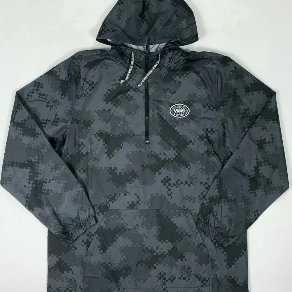 VANS Camo Windbreaker
